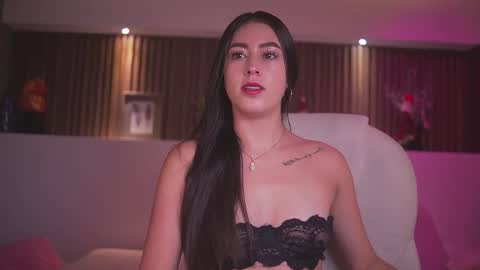 camila_martinez9 online show from 01.12.26