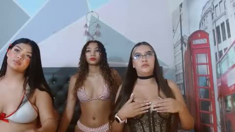 camila_meza online show from 11.18.25