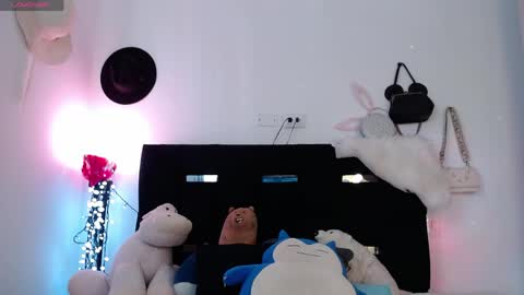 camila_torresss online show from 05.13.26