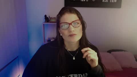 Snapshot of camila_ventura chatting on 05.30.26 Camila ventura online show from 05.30.26