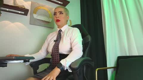    online show from 10.18.25