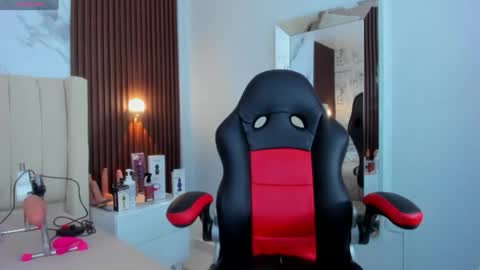 CAMILA  online show from 04.14.26