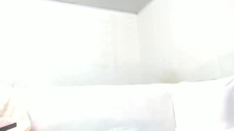 Snapshot of camilapaez1 chatting on 02.23.25 cami online show from 02.23.25