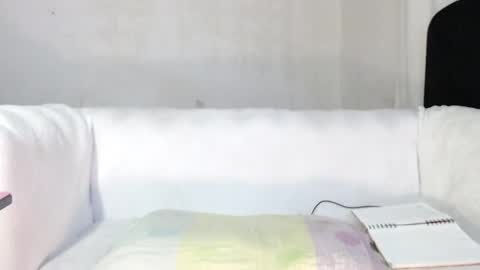 Snapshot of camilapaez1 chatting on 10.25.25 cami online show from 10.25.25