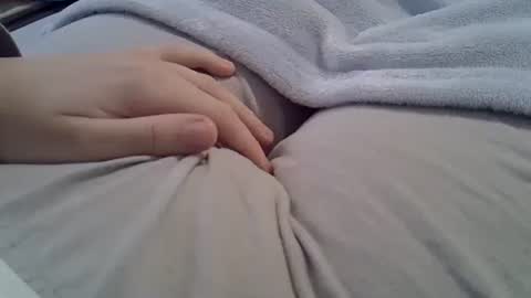 flash 50 tokens BIG CLIT  tits pussy. masturbation big clit 150 tokens fingers inside pussy 1000 tk  pump big clit 300 tk online show from 09.14.25