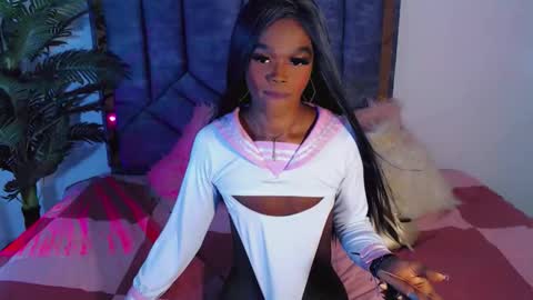 camilaromero18 online show from 04.04.26