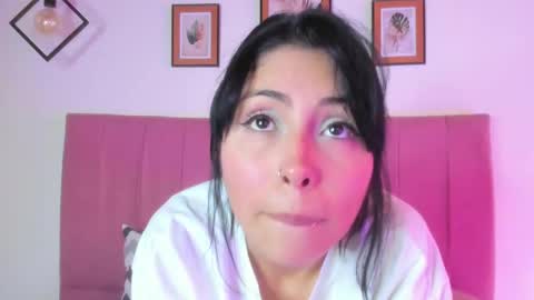 Snapshot of camilarossjb chatting on 10.07.25 Camila online show from 10.07.25