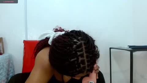 Snapshot of camilavagina24 chatting on 02.22.25 Camila online show from 02.22.25