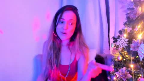 Snapshot of camilawm19 chatting on 12.04.24 Camila online show from 12.04.24