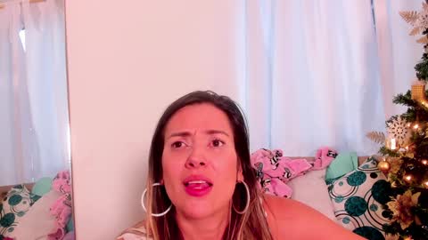 Snapshot of camilawm19 chatting on 12.07.24 Camila online show from 12.07.24