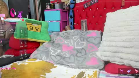 Lauren camile online show from 02.23.26