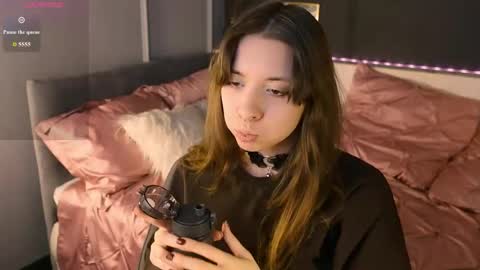 Snapshot of camilla_evers chatting on 04.25.26 Camilla online show from 04.25.26