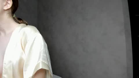 Camilla online show from 12.02.25