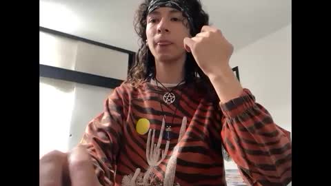 Snapshot of camille_delrey chatting on 09.17.25  Camille   online show from 09.17.25