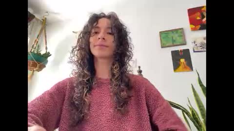 Snapshot of camille_delrey chatting on 10.29.25  Camille   online show from 10.29.25