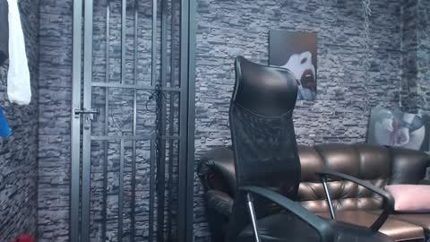 Snapshot of camille_diaz19 chatting on 02.01.25 Camille online show from 02.01.25