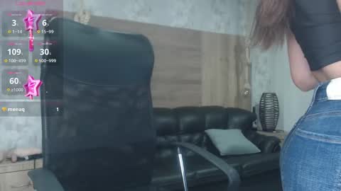 Snapshot of camille_diaz19 chatting on 03.03.25 Camille online show from 03.03.25