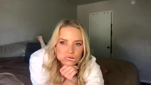 camilleclairexo online show from 04.20.26