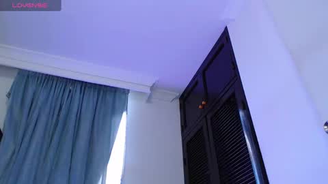 Snapshot of camilo_contre21 chatting on 12.08.24 camilo_contre21 online show from 12.08.24