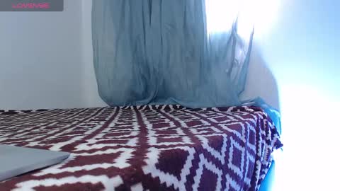 Snapshot of camilo_contre21 chatting on 12.17.24 camilo_contre21 online show from 12.17.24