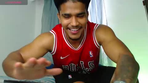 Snapshot of camilo_contre21 chatting on 12.20.24 camilo_contre21 online show from 12.20.24