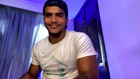 Snapshot of camilo_contre21 chatting on 02.10.25 camilo_contre21 online show from 02.10.25