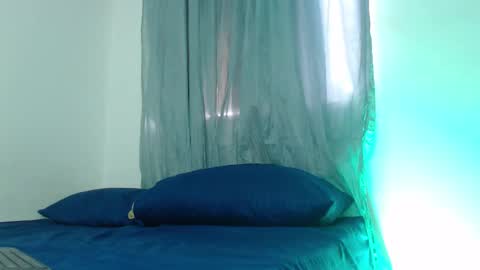 Snapshot of camilo_contre21 chatting on 03.04.25 camilo_contre21 online show from 03.04.25