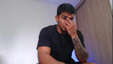 camilo_contre21 online show from 11.17.25