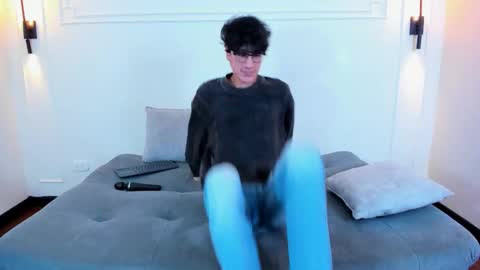 Snapshot of camilo_stark chatting on 02.14.26 Camilo online show from 02.14.26