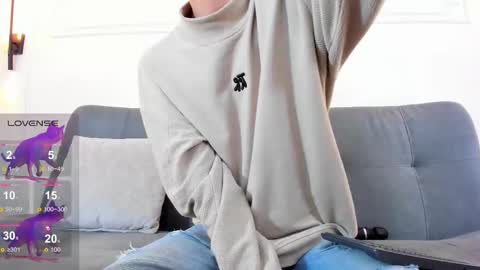 Snapshot of camilo_stark chatting on 02.24.26 Camilo online show from 02.24.26