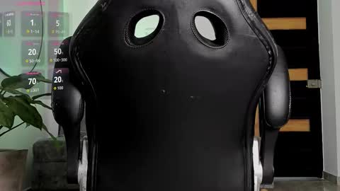 Snapshot of camilohotxx__ chatting on 10.30.25 Camilo online show from 10.30.25