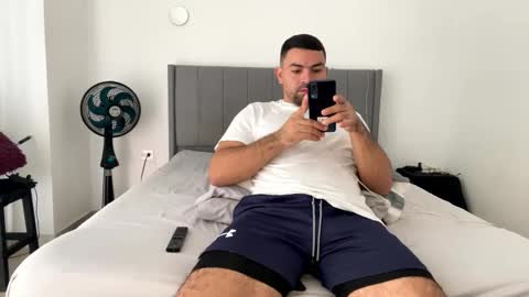 camilor_30 online show from 04.14.26