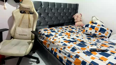 camilow777 online show from 10.02.25