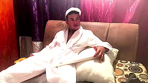 camivaron online show from 02.06.25