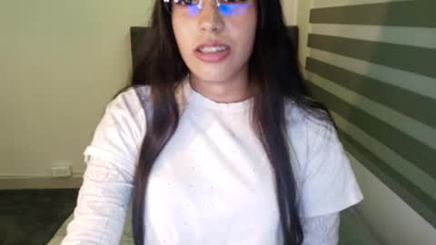 Camila online show from 08.04.26