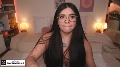   Lets reach 200 thumbs up  online show from 04.12.26