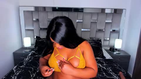 Camila online show from 09.17.25