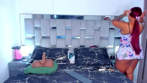 Camila online show from 11.30.25