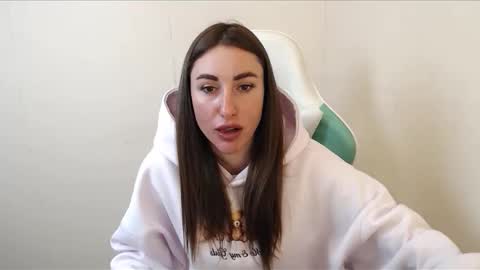 cammila horn online show from 10.31.25