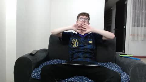 Snapshot of cammykev chatting on 09.13.25 online show from 09.13.25