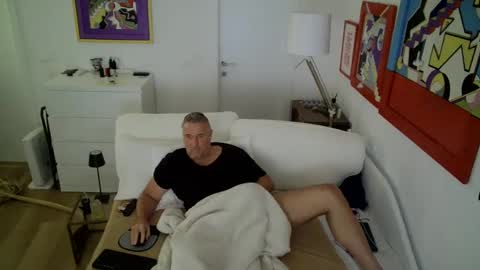 camunication online show from 02.17.25