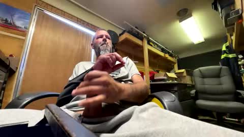 Chris online show from 05.04.26