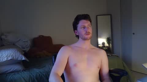 Snapshot of canadianstud18 chatting on 01.15.25 Devon online show from 01.15.25