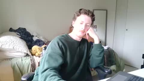 Snapshot of canadianstud18 chatting on 02.21.25 Devon online show from 02.21.25