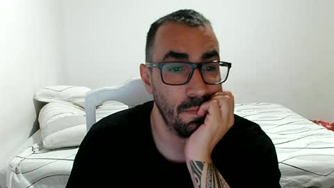 Snapshot of canario2388 chatting on 06.11.26 canario2388 online show from 06.11.26