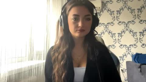 Kate online show from 10.31.25