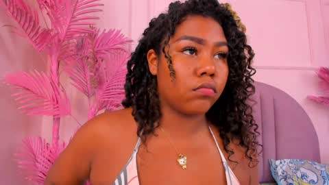 Snapshot of candaceowens chatting on 12.17.24 candaceowens online show from 12.17.24