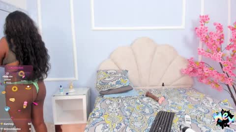 Snapshot of candaceowens chatting on 01.29.25 candaceowens online show from 01.29.25