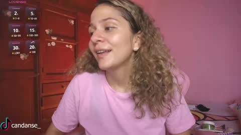 Snapshot of candase_ chatting on 09.11.25 Candase online show from 09.11.25