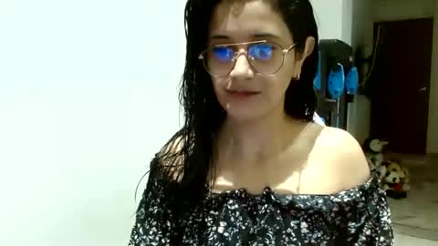Carolina online show from 01.09.25